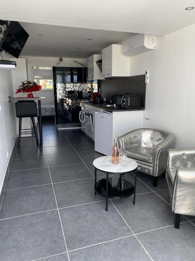 Studio Village Naturiste Agde Buitenkant foto